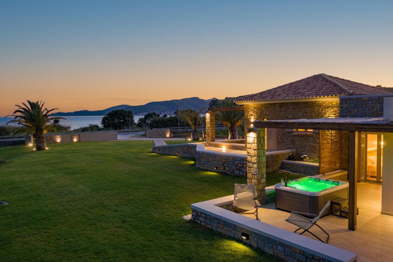 Quinta Essentia Suites Foiníki Exterior foto